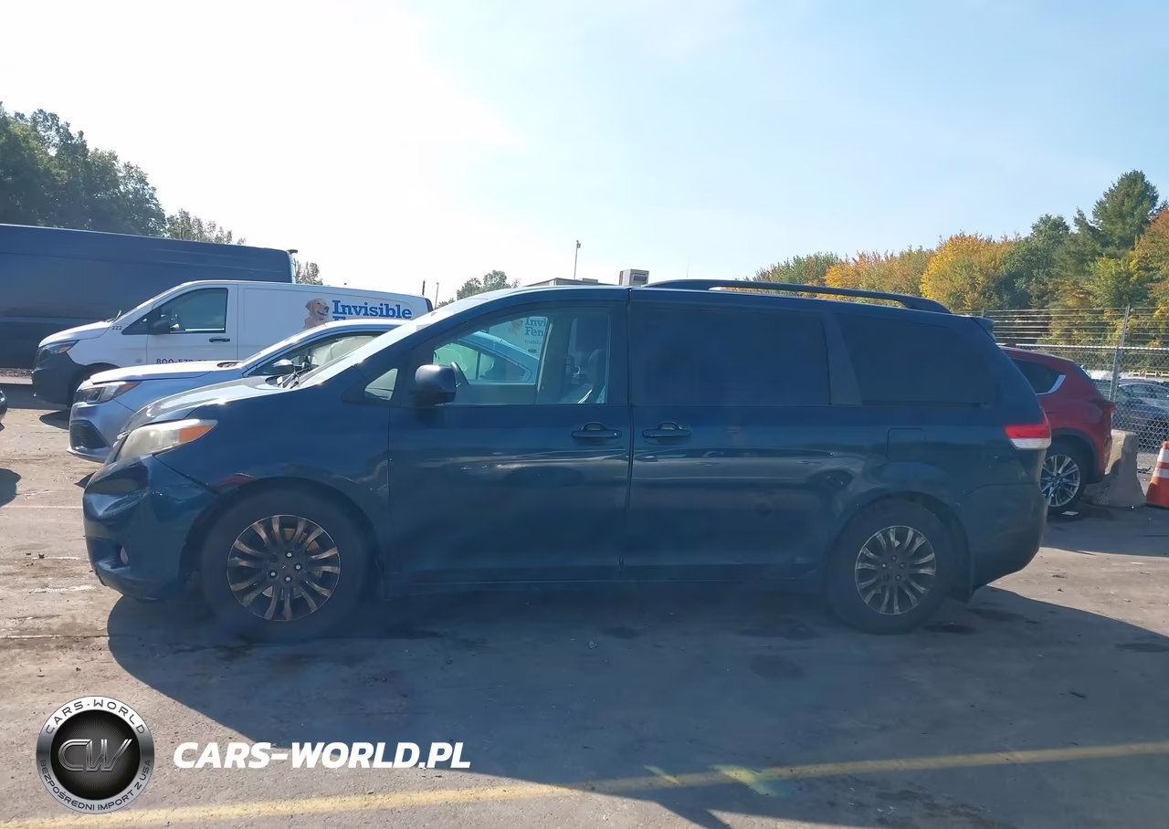 2011 Toyota Sienna Xle V6 VIN:5TDYK3DC9BS135321 - 14