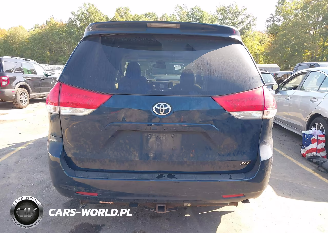2011 Toyota Sienna Xle V6 VIN:5TDYK3DC9BS135321 - 16