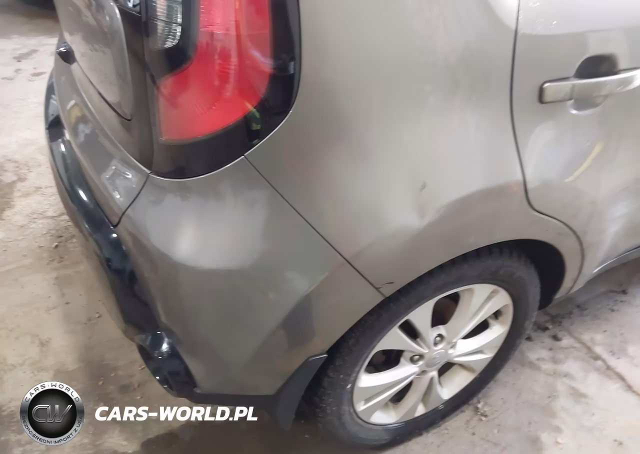 2016 Kia Soul + VIN:KNDJP3A53G7252483 - 6