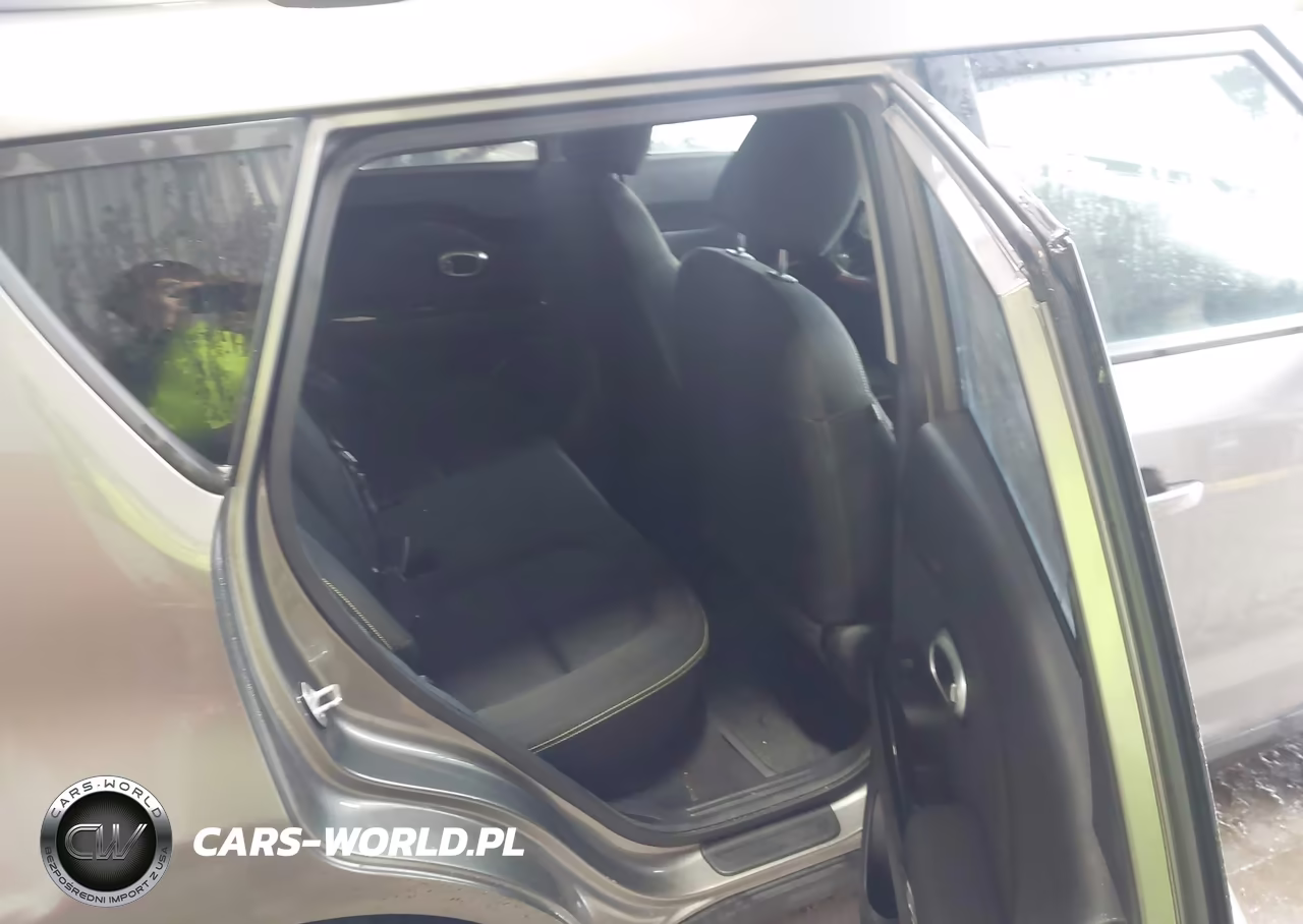 2016 Kia Soul + VIN:KNDJP3A53G7252483 - 8