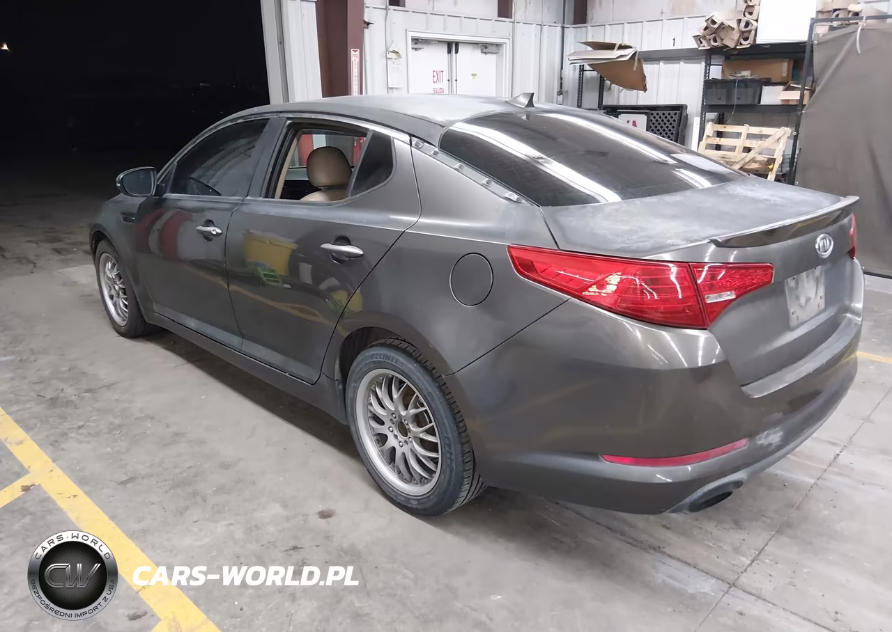 2011 Kia Optima Lx VIN:KNAGM4A79B5158152 - 3