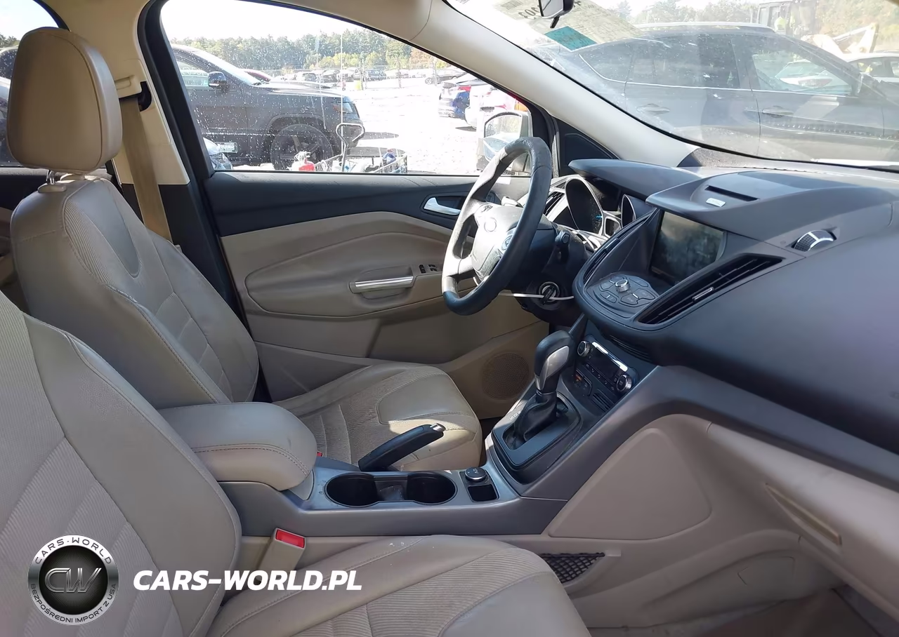 2015 Ford Escape Se VIN:1FMCU9G95FUB53657 - 5
