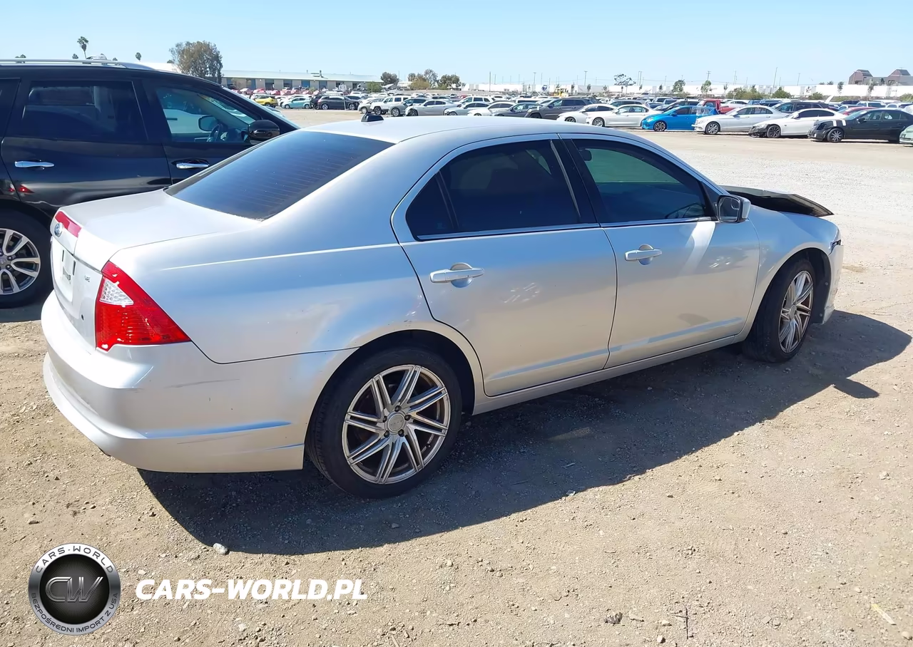 2012 Ford Fusion Se VIN:3FAHP0HA5CR350195 - 4