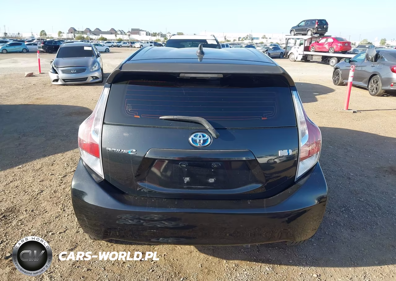 TOYOTA PRIUS C VIN:JTDKDTB39G1121961 - 17