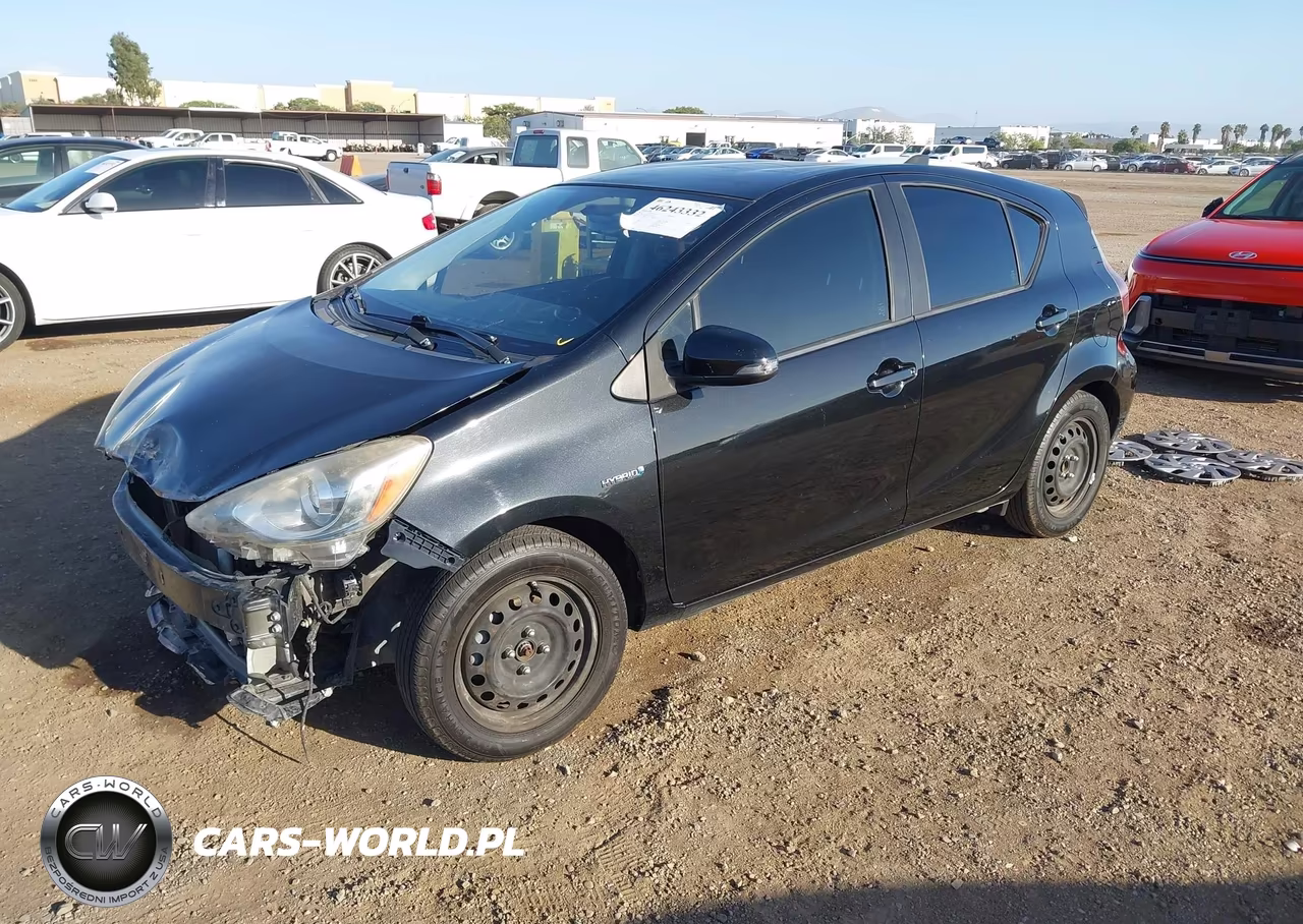 TOYOTA PRIUS C VIN:JTDKDTB39G1121961 - 2