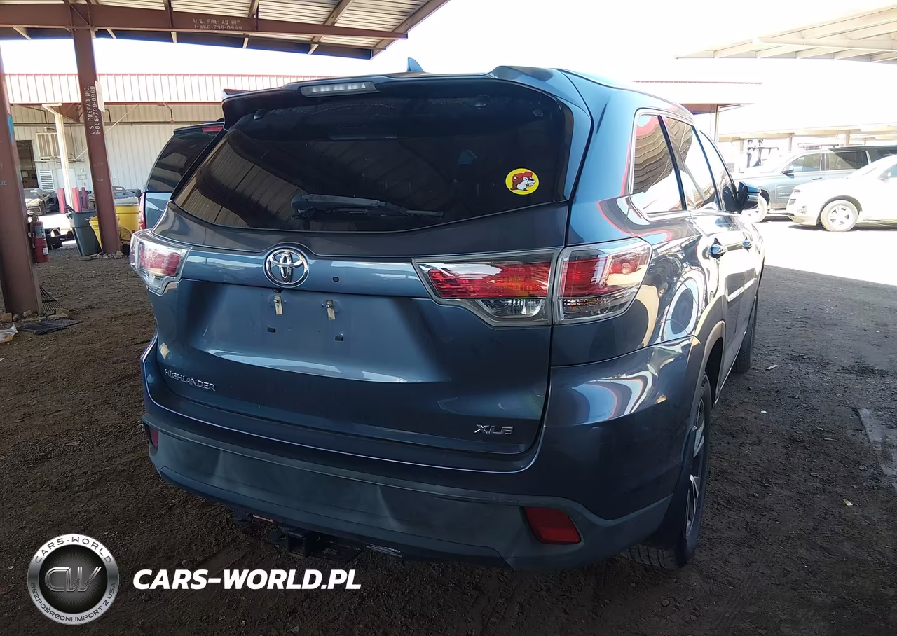 2016 Toyota Highlander Xle V6 VIN:5TDKKRFH6GS121501 - 4