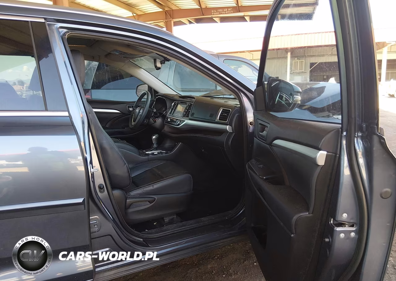 2016 Toyota Highlander Xle V6 VIN:5TDKKRFH6GS121501 - 5