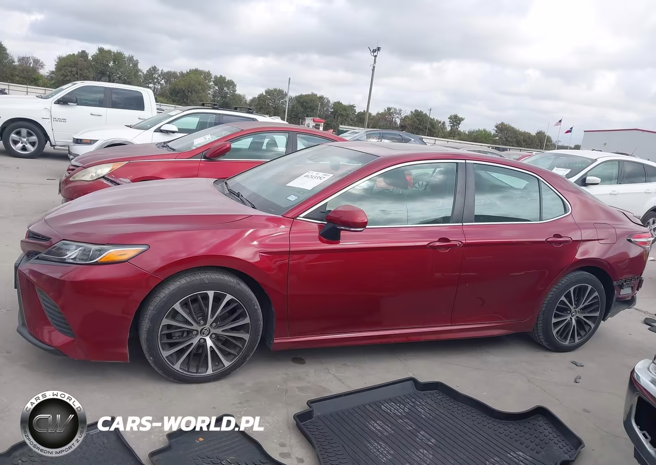 2018 Toyota Camry Se VIN:4T1B11HK5JU596763 - 14