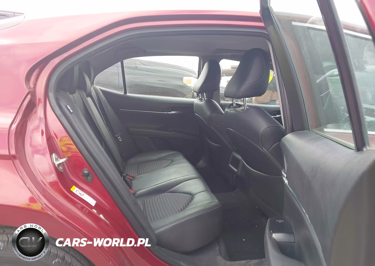 2018 Toyota Camry Se VIN:4T1B11HK5JU596763 - 8