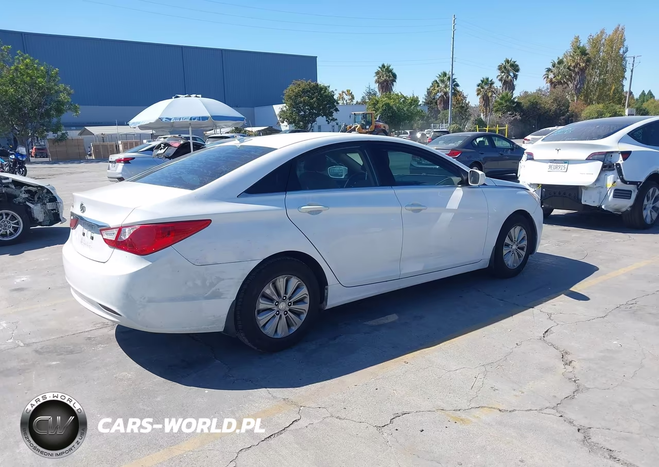 2013 Hyundai Sonata Gls Pzev VIN:5NPEB4AC9DH764969 - 4