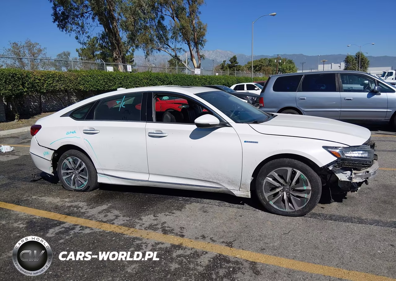 2020 Honda Accord Hybrid Touring VIN:1HGCV3F92LA010485 - 14