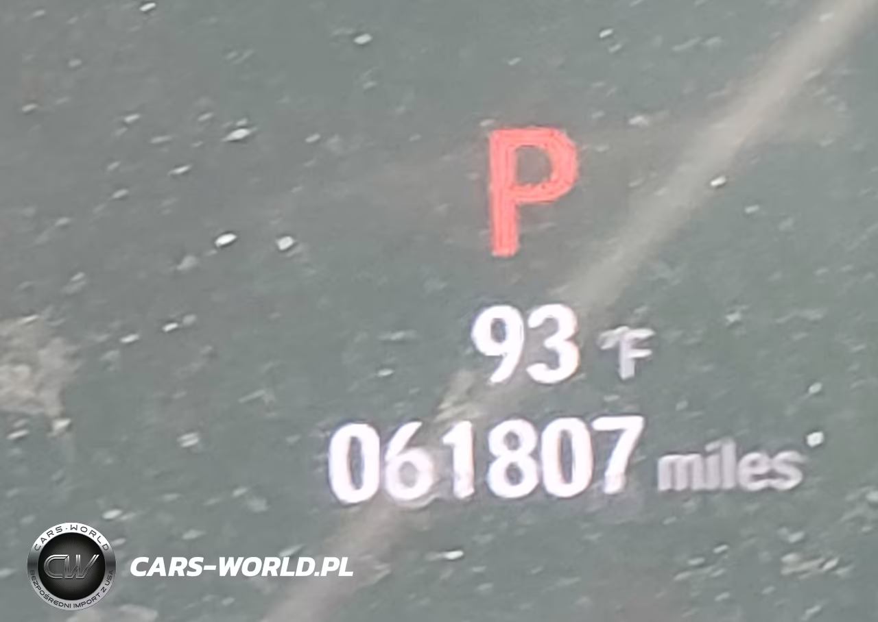 2020 Honda Accord Hybrid Touring VIN:1HGCV3F92LA010485 - 16