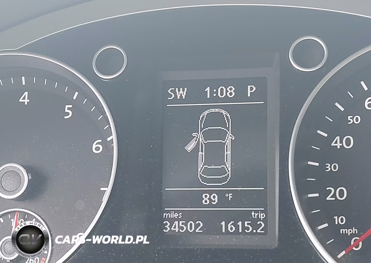 2010 Volkswagen Passat Komfort VIN:WVWJK7ANXAE129580 - 15