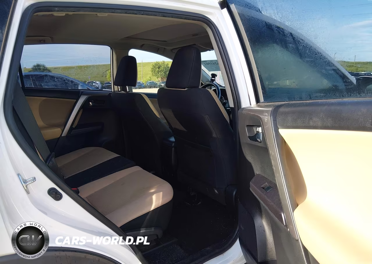 2018 Toyota Rav4 Xle VIN:JTMRFREV5JD257633 - 8