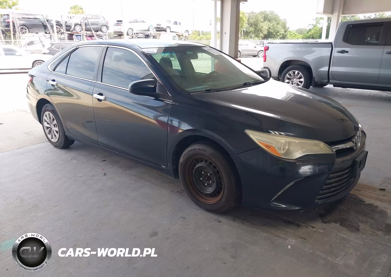 2015 Toyota Camry Le