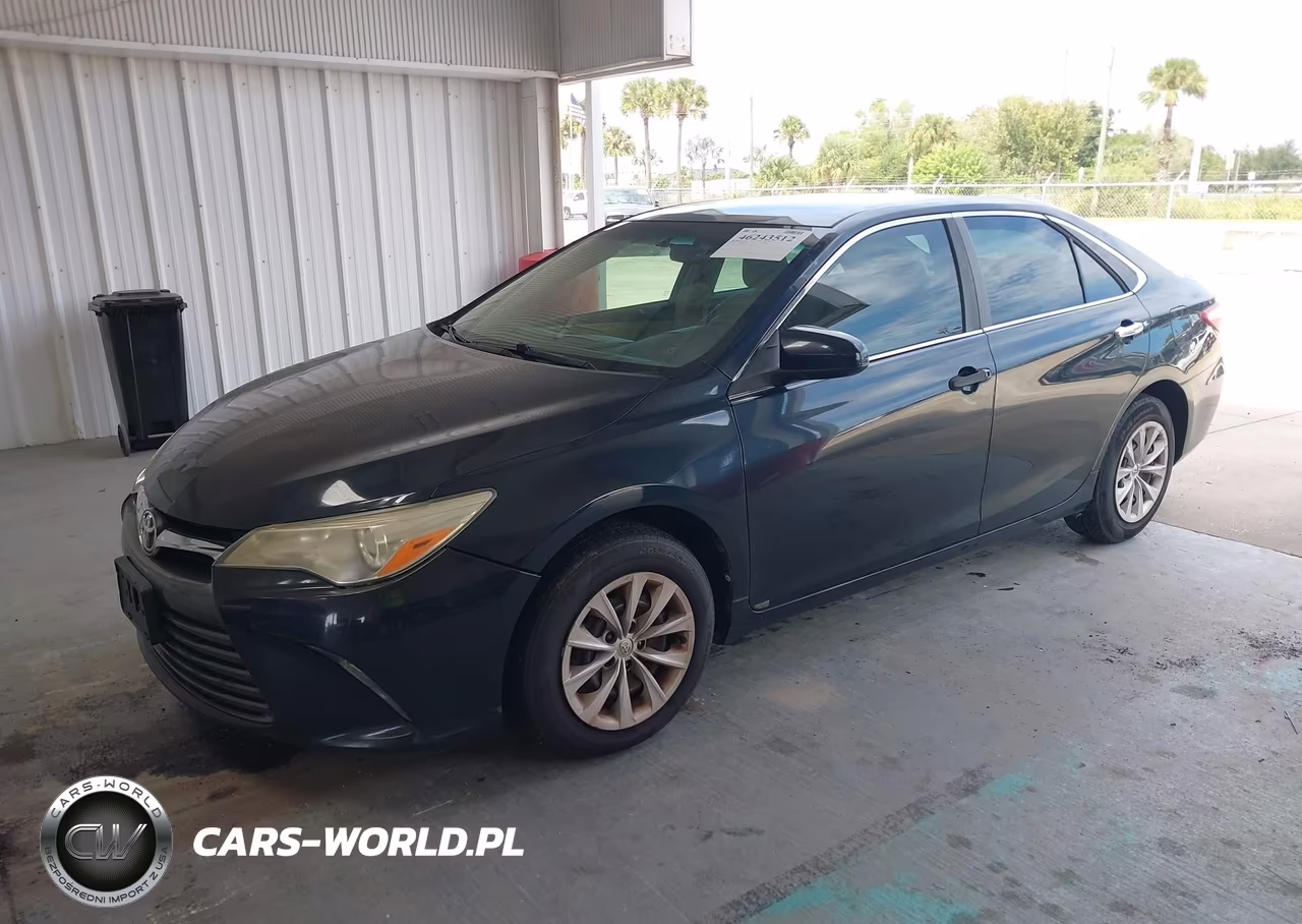 2015 Toyota Camry Le VIN:4T1BF1FK1FU488409 - 2