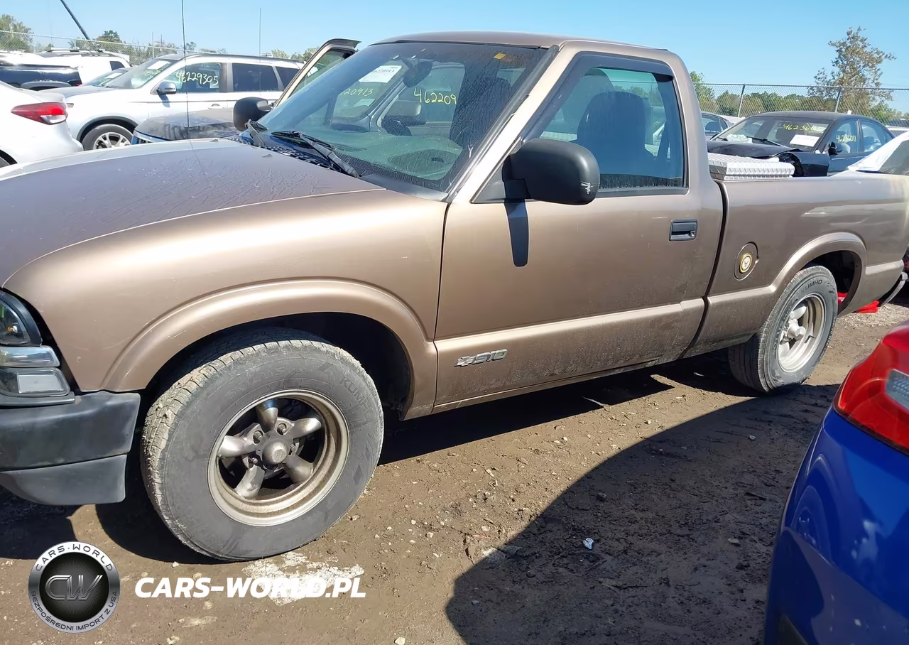 2003 Chevrolet S-10 Ls VIN:1GCCS14X338129568 - 2