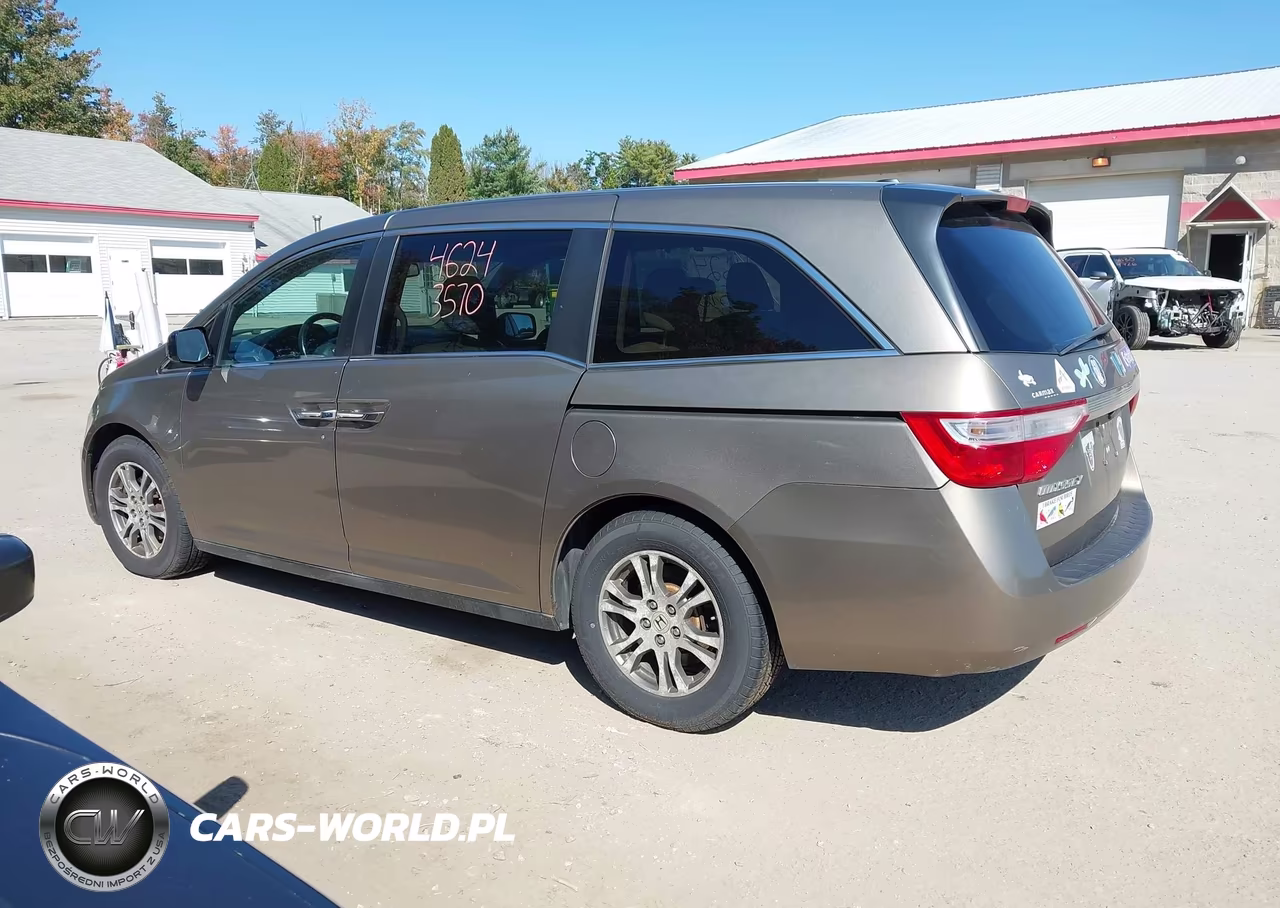 2013 Honda Odyssey Ex-L VIN:5FNRL5H6XDB023555 - 14