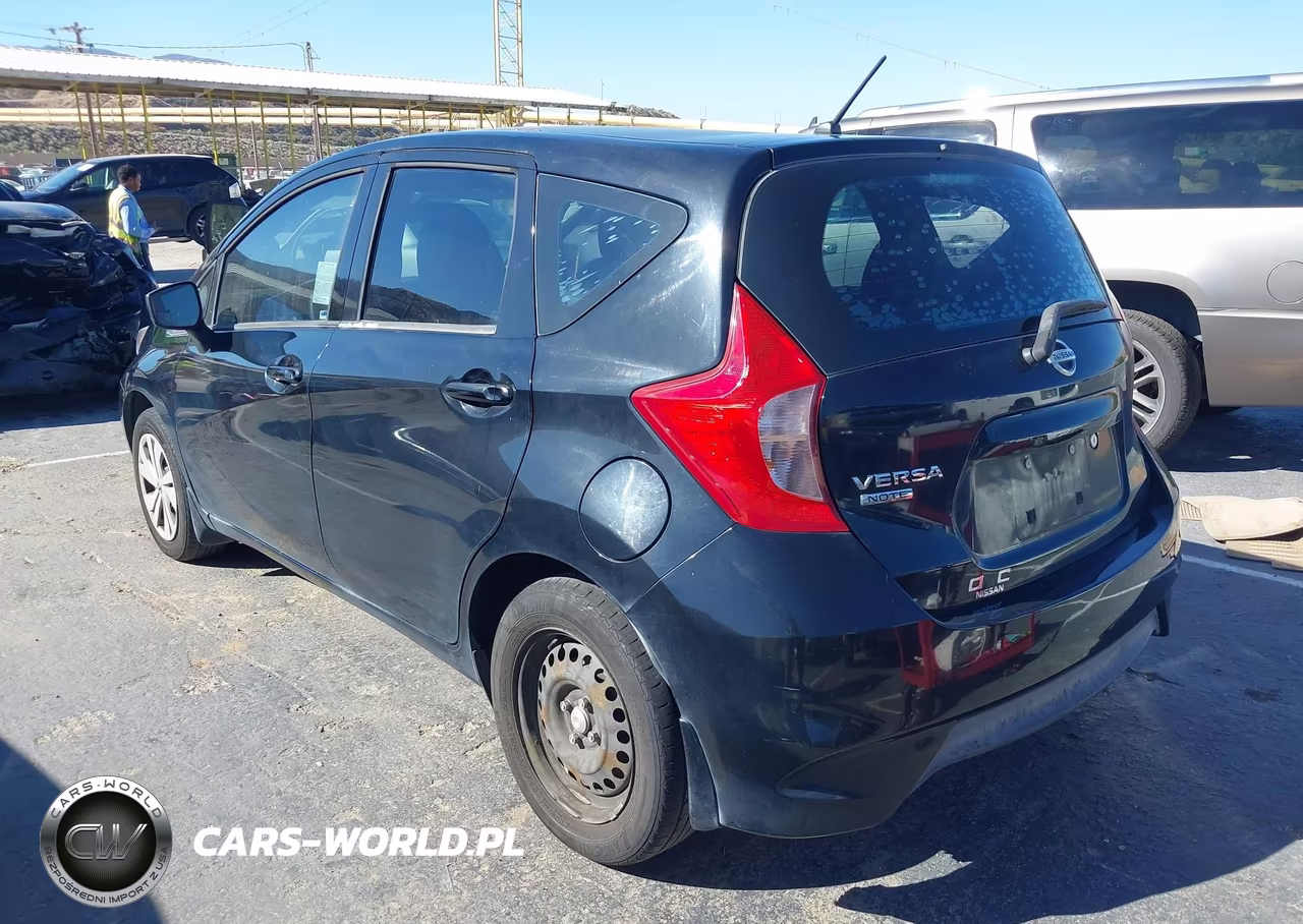2018 Nissan Versa Note S VIN:3N1CE2CPXJL357602 - 3