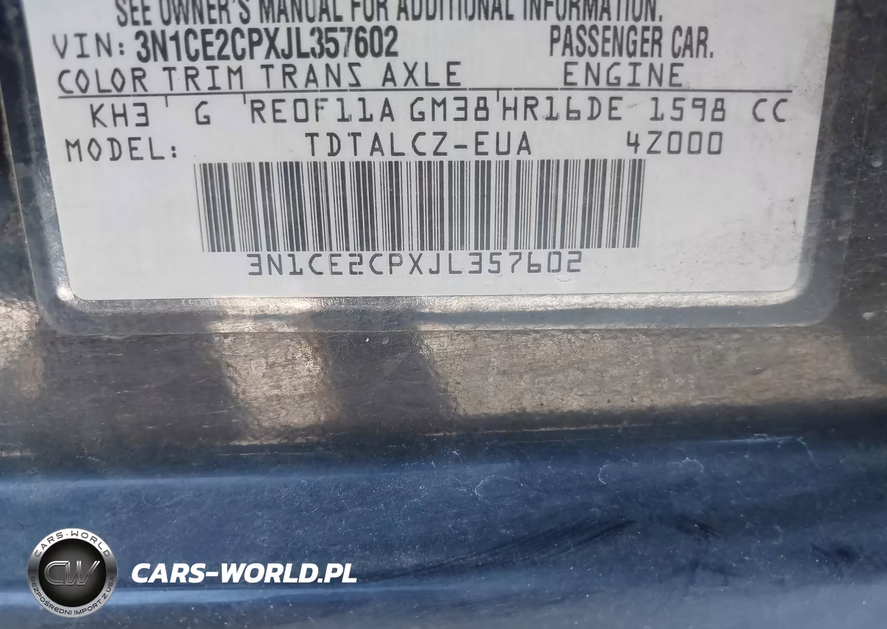 2018 Nissan Versa Note S VIN:3N1CE2CPXJL357602 - 9