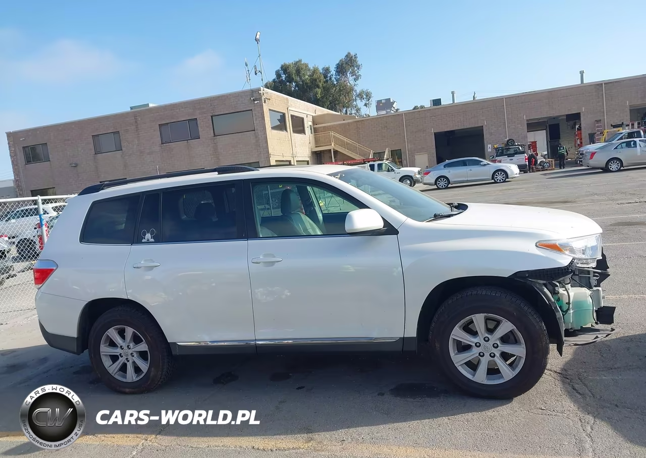 2013 Toyota Highlander Se V6 VIN:5TDBK3EH0DS219014 - 14