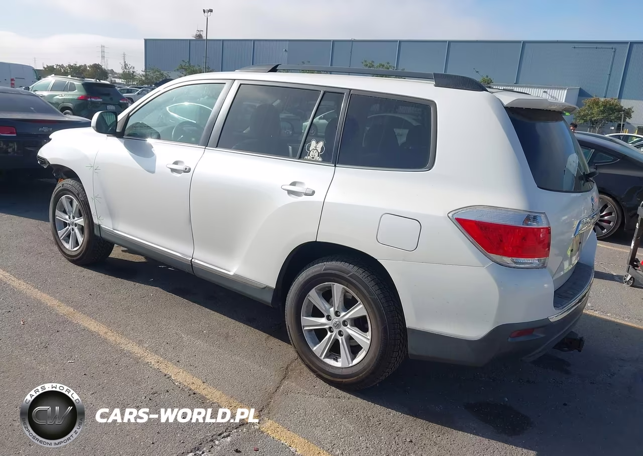 2013 Toyota Highlander Se V6 VIN:5TDBK3EH0DS219014 - 3