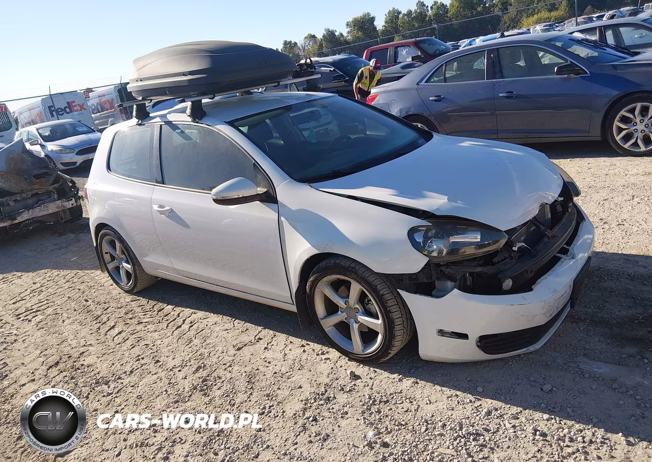 2012 Volkswagen Golf 2.5L 2-Door