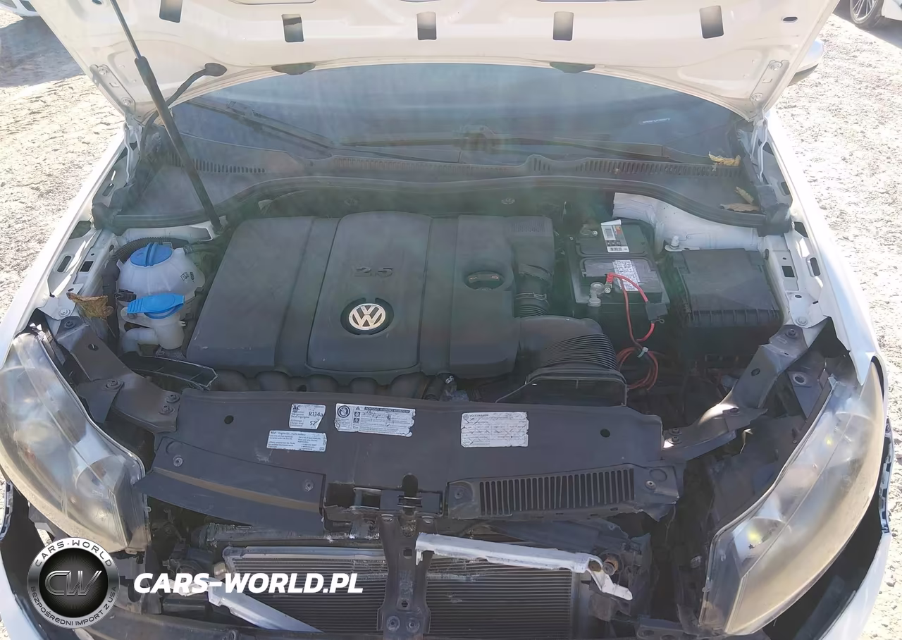 2012 Volkswagen Golf 2.5L 2-Door VIN:WVWAB7AJ4CW000776 - 10