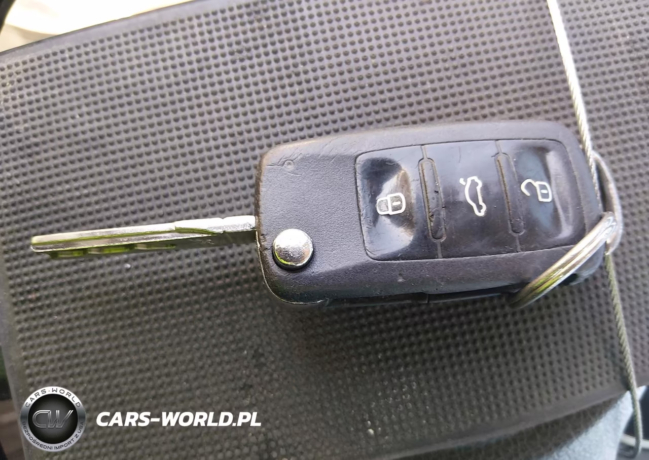 2012 Volkswagen Golf 2.5L 2-Door VIN:WVWAB7AJ4CW000776 - 11