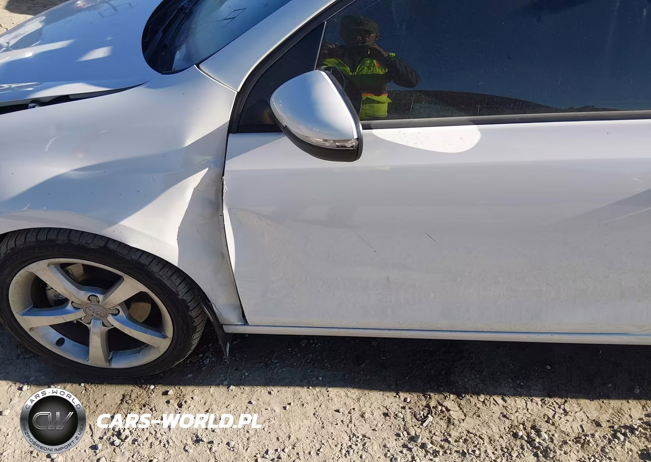 2012 Volkswagen Golf 2.5L 2-Door VIN:WVWAB7AJ4CW000776 - 13