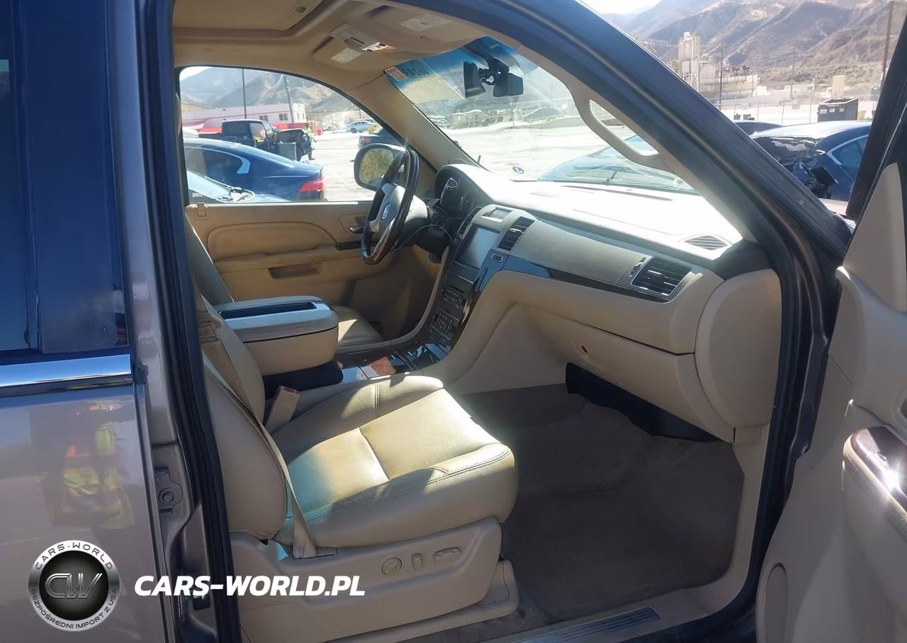 2013 Cadillac Escalade Esv Premium VIN:1GYS4JEF8DR119636 - 5