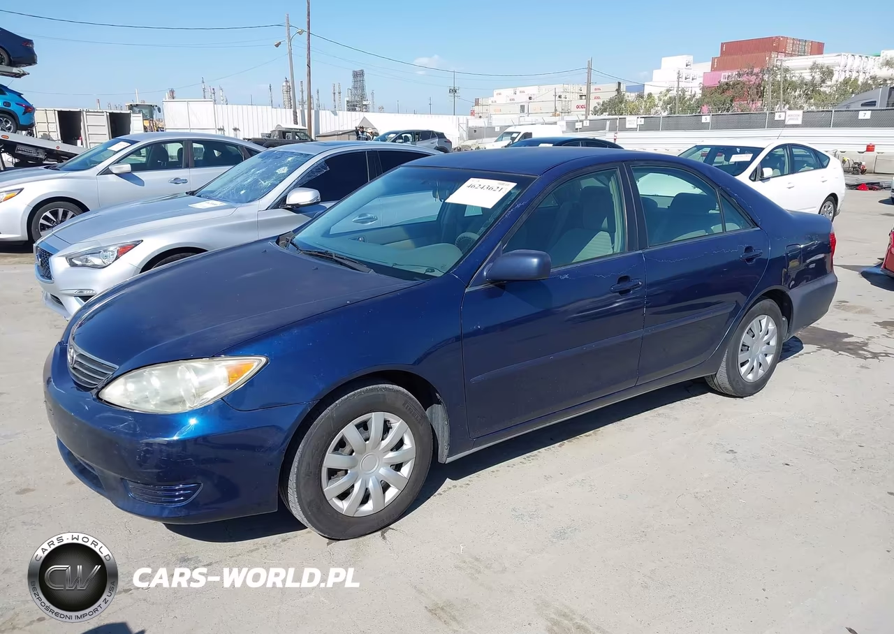 2005 Toyota Camry Le VIN:4T1BE32K55U067036 - 2