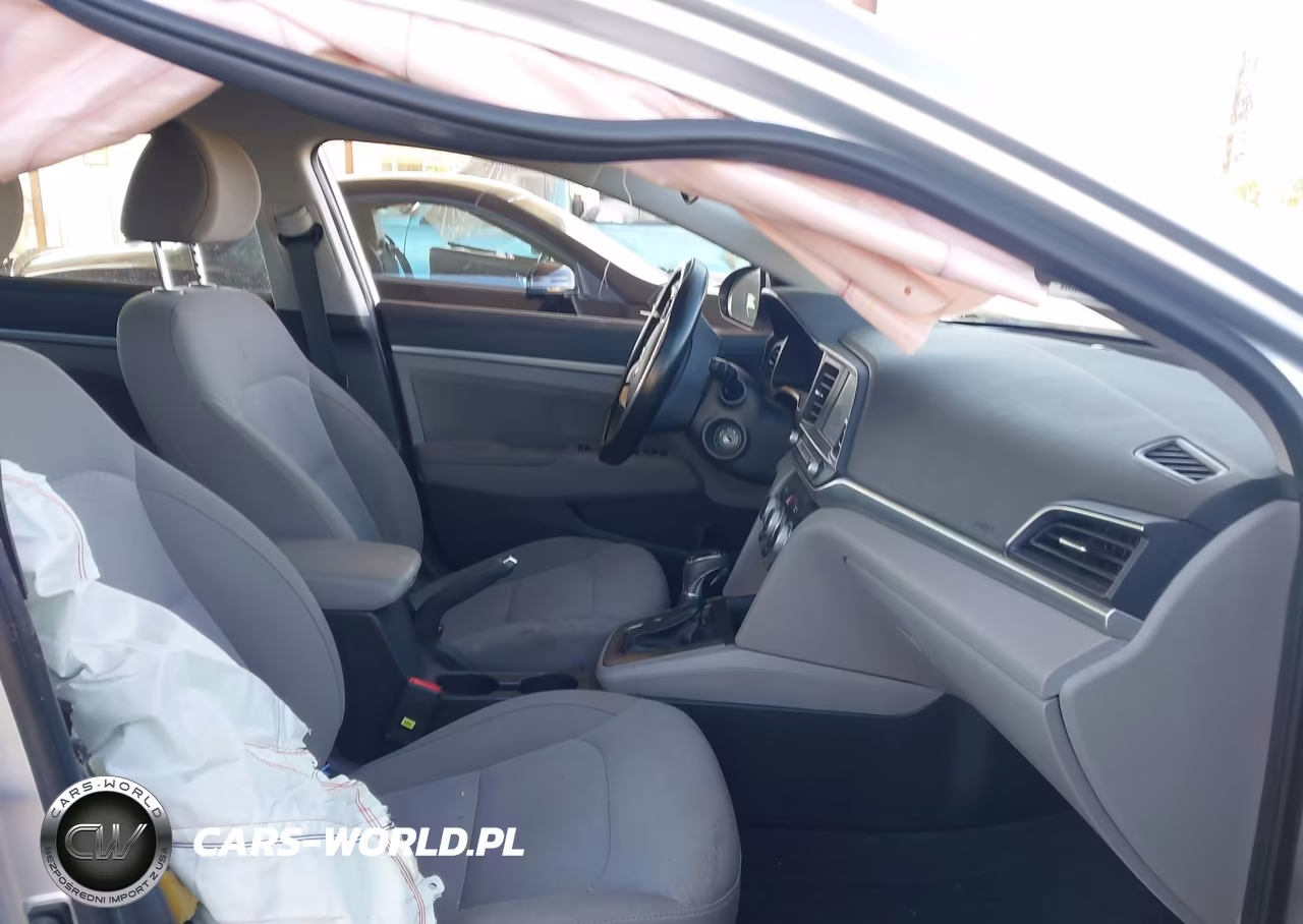 2019 Hyundai Elantra Sel VIN:KMHD84LF6KU731119 - 5