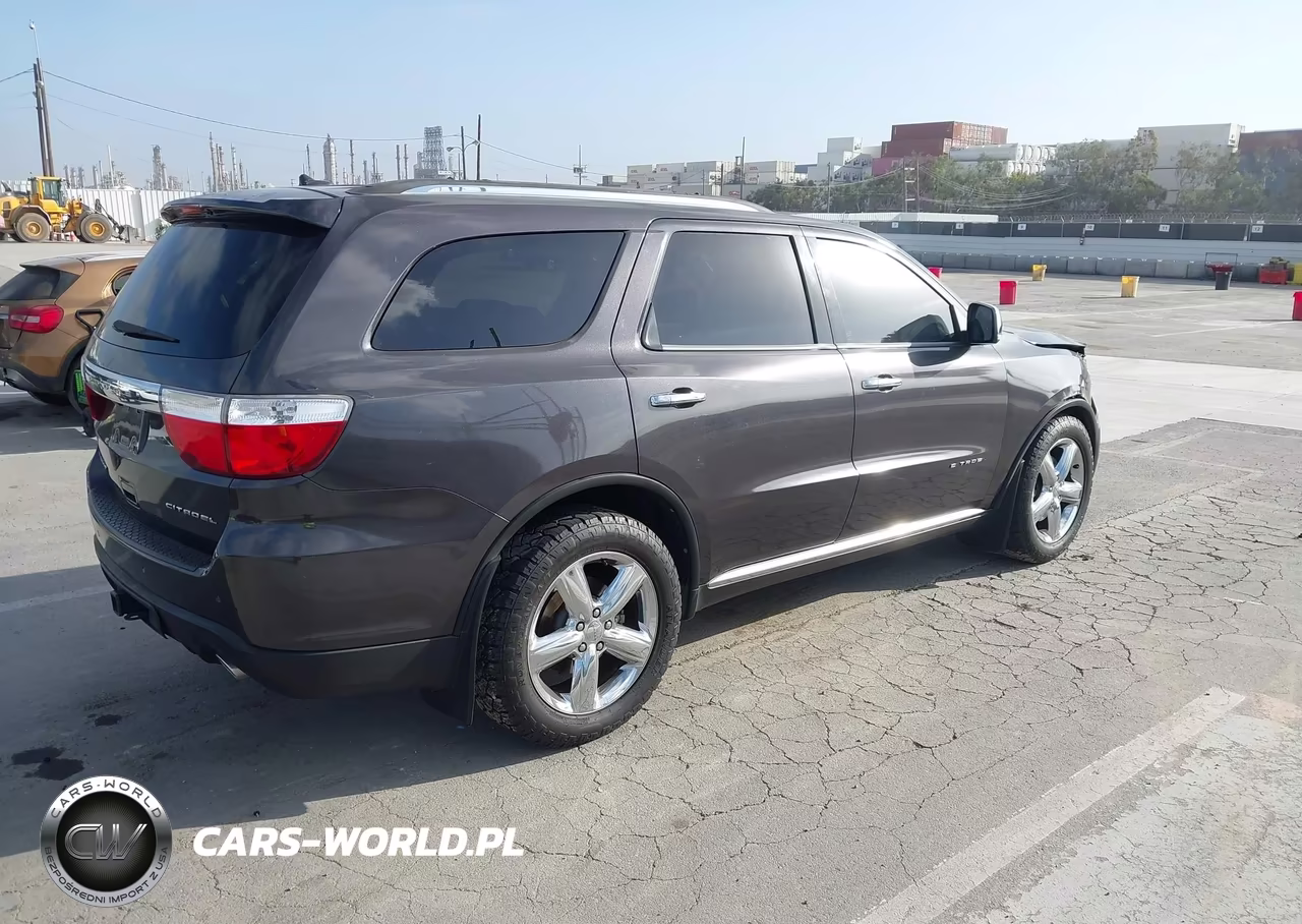2011 Dodge Durango Citadel VIN:1D4SD5GT7BC651401 - 4