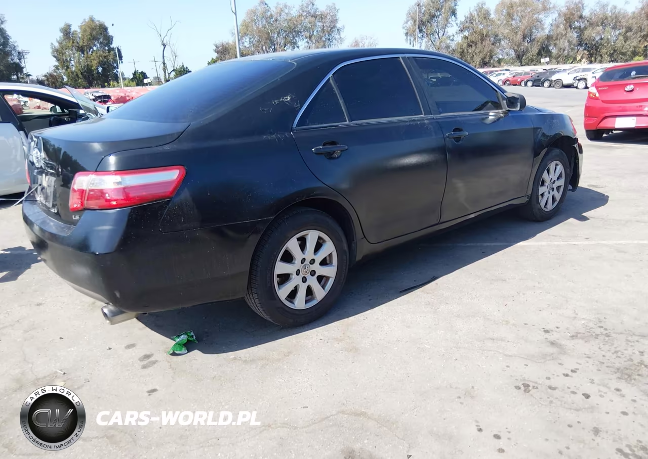 2009 Toyota Camry Le VIN:4T1BE46KX9U381318 - 4