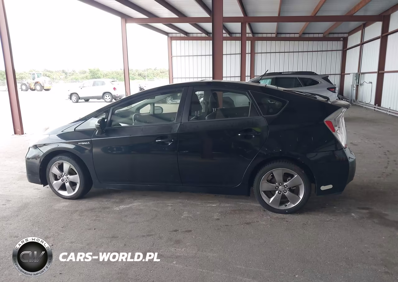 2013 Toyota Prius Three Se VIN:JTDKN3DU6D5618781 - 14