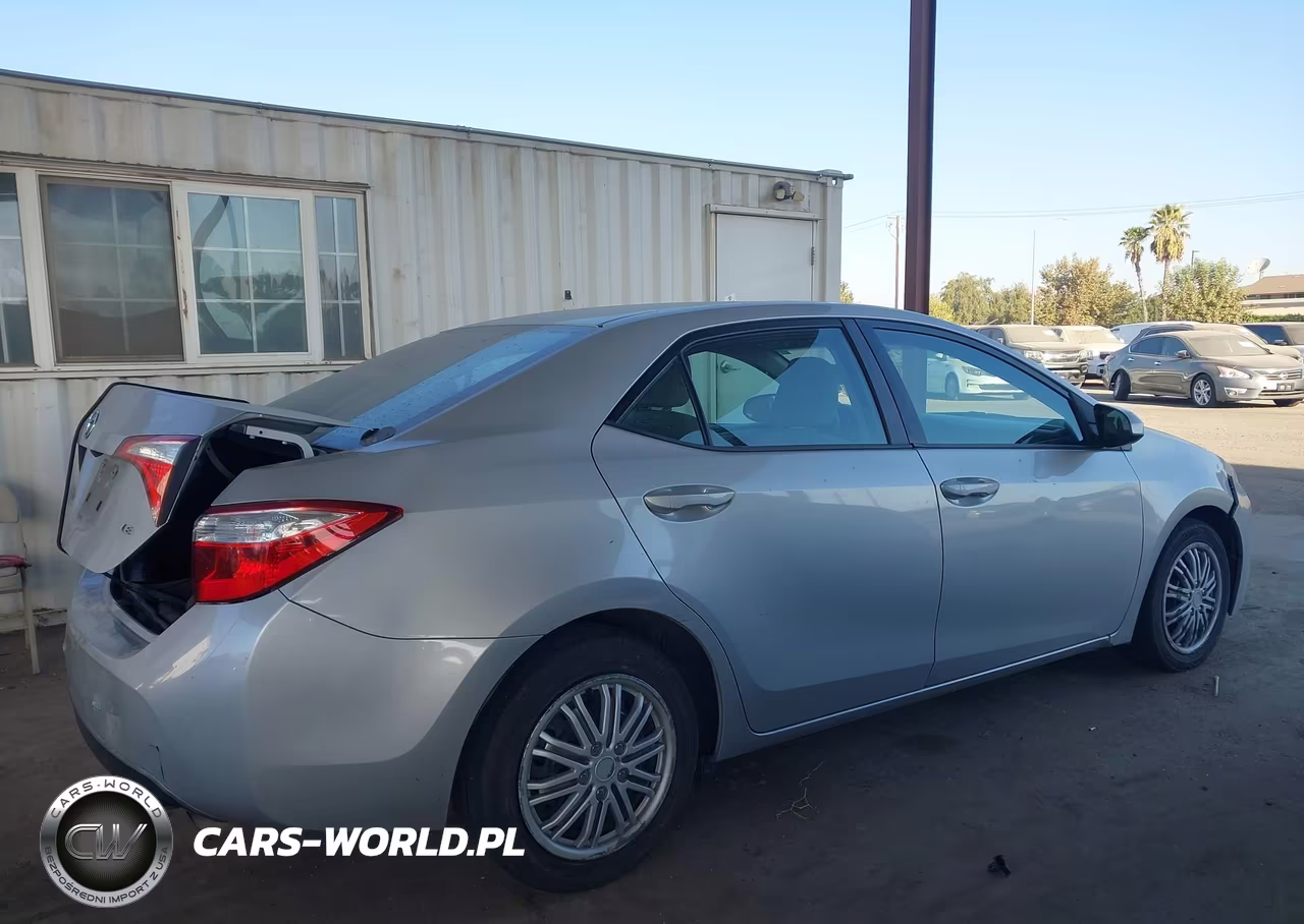 2016 Toyota Corolla Le VIN:5YFBURHE3GP408610 - 13