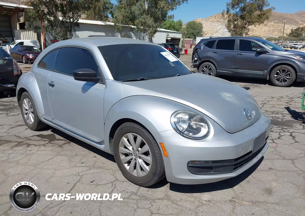 2014 Volkswagen Beetle 1.8T Entry