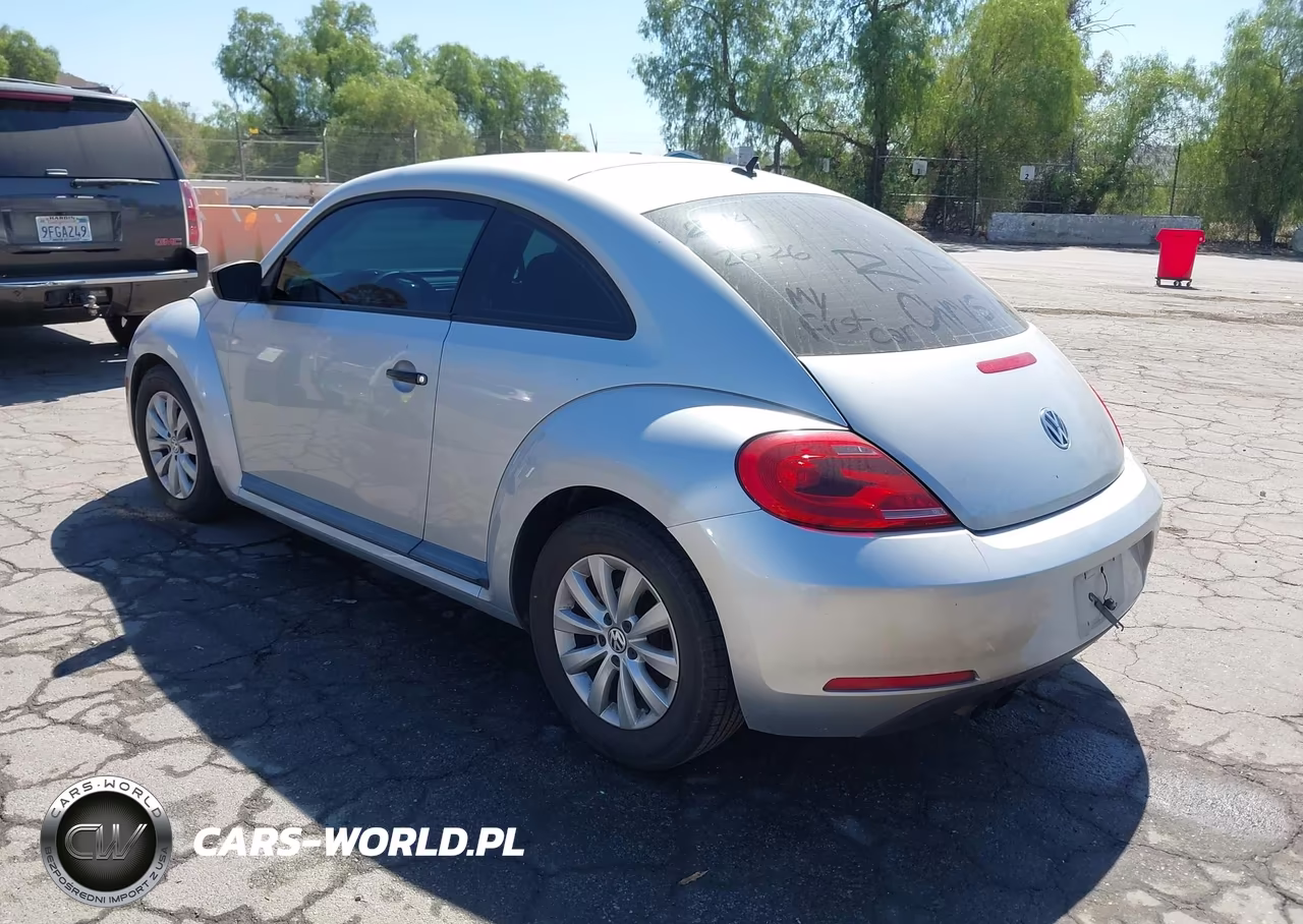 2014 Volkswagen Beetle 1.8T Entry VIN:3VWF17AT1EM636467 - 3