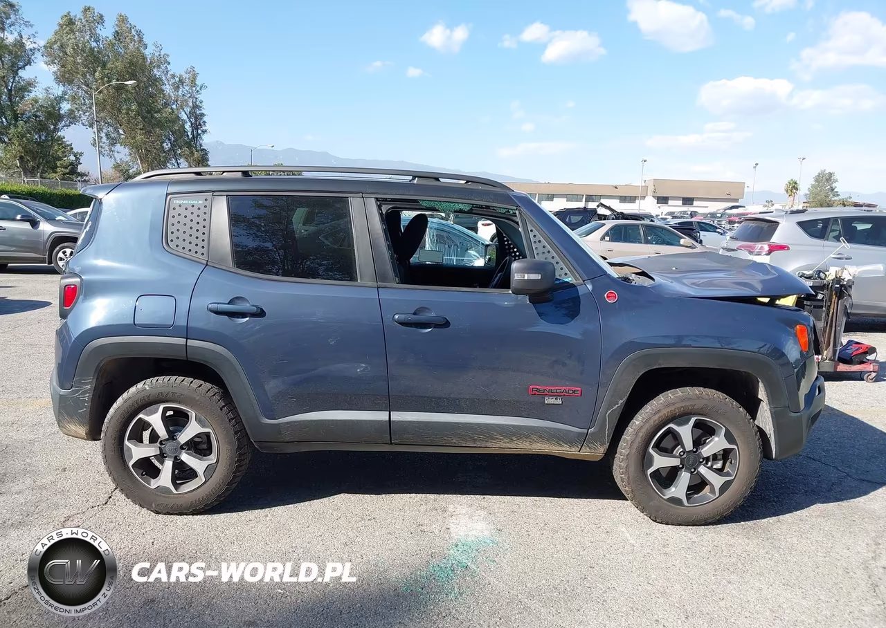 2021 Jeep Renegade Trailhawk 4X4 VIN:ZACNJDC12MPN25900 - 13