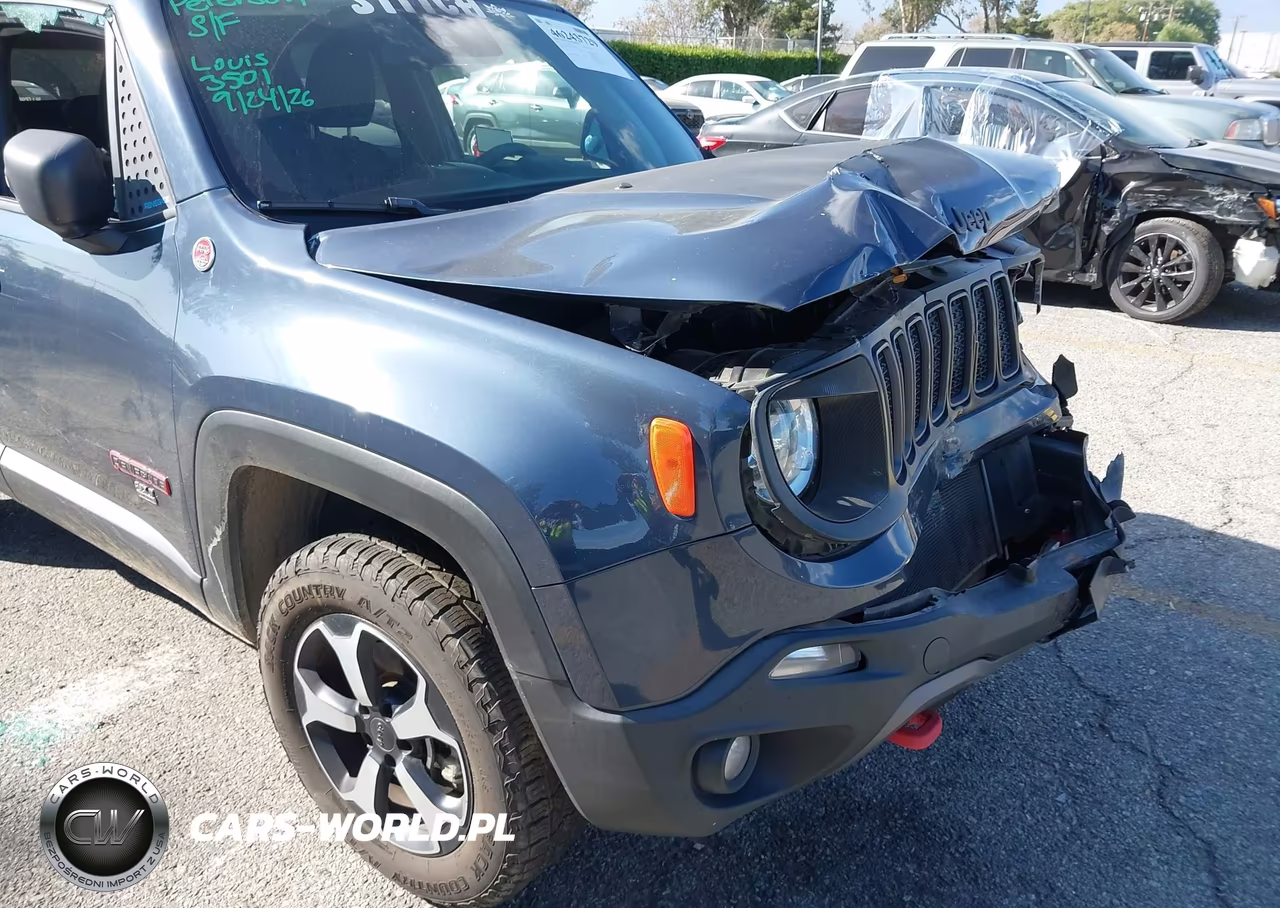 2021 Jeep Renegade Trailhawk 4X4 VIN:ZACNJDC12MPN25900 - 17