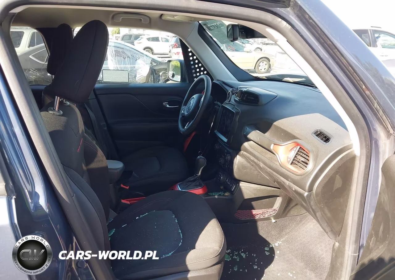2021 Jeep Renegade Trailhawk 4X4 VIN:ZACNJDC12MPN25900 - 5