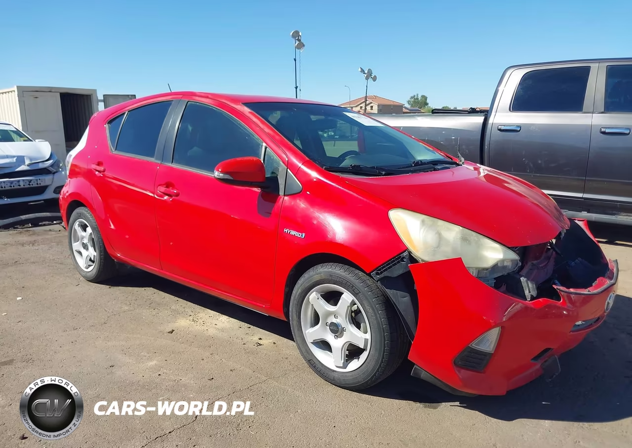 2013 Toyota Prius C One