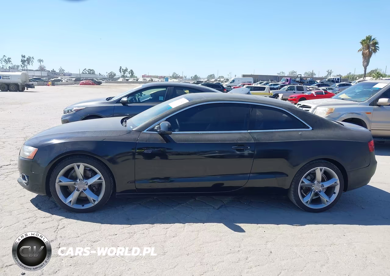 2010 Audi A5 2.0T Premium VIN:WAULFAFR9AA046345 - 14
