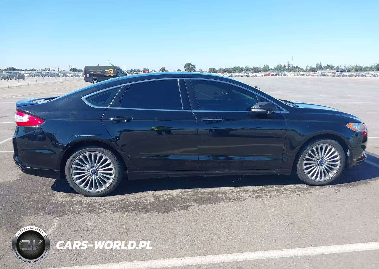 2016 Ford Fusion Titanium VIN:3FA6P0K99GR332097 - 13