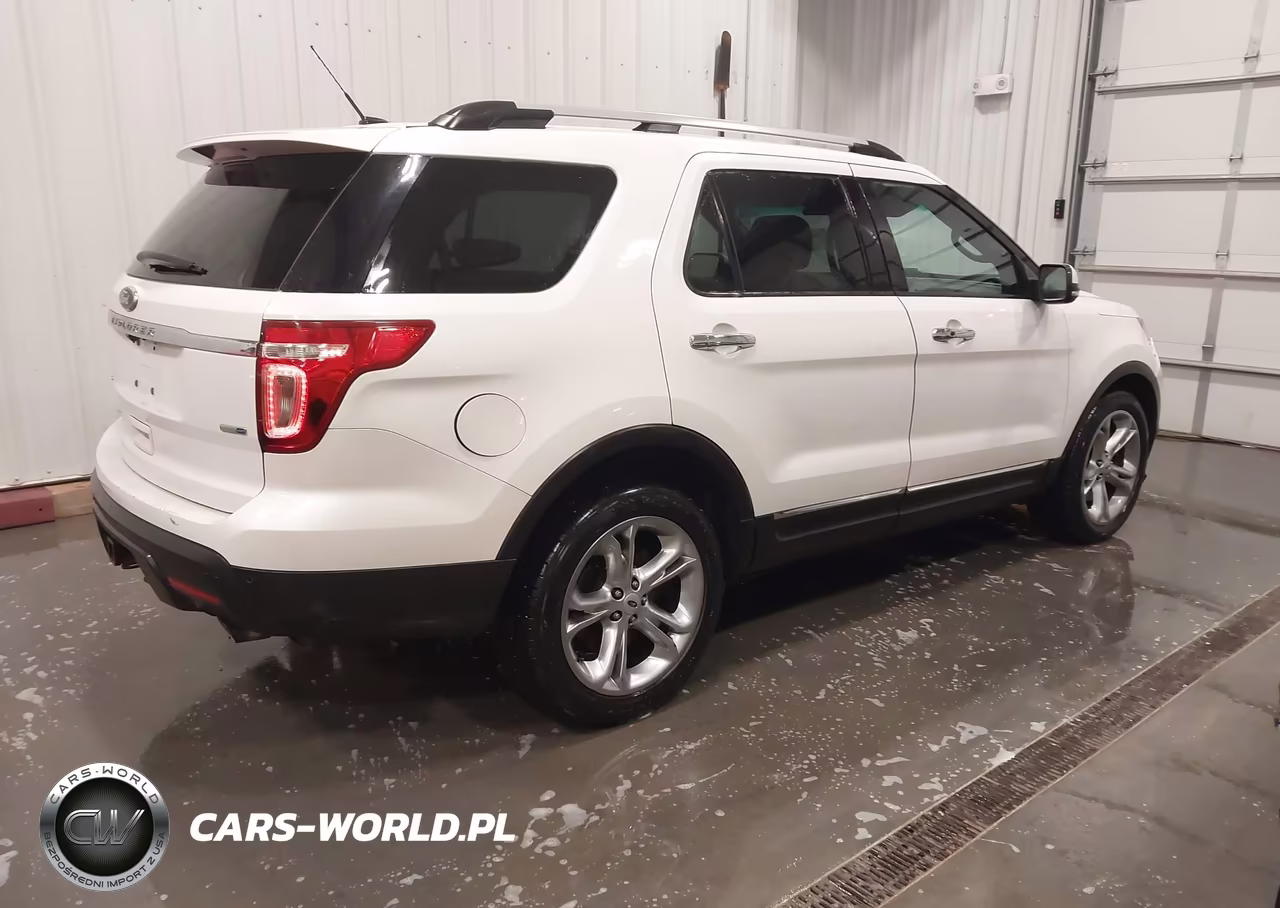 2014 Ford Explorer Limited VIN:1FM5K8F87EGC11055 - 4