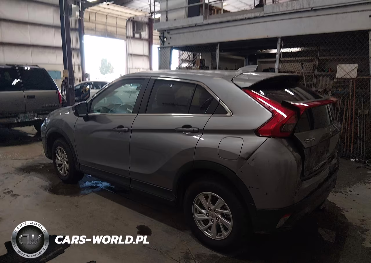 2018 Mitsubishi Eclipse Cross Es VIN:JA4AT3AA9JZ047328 - 3