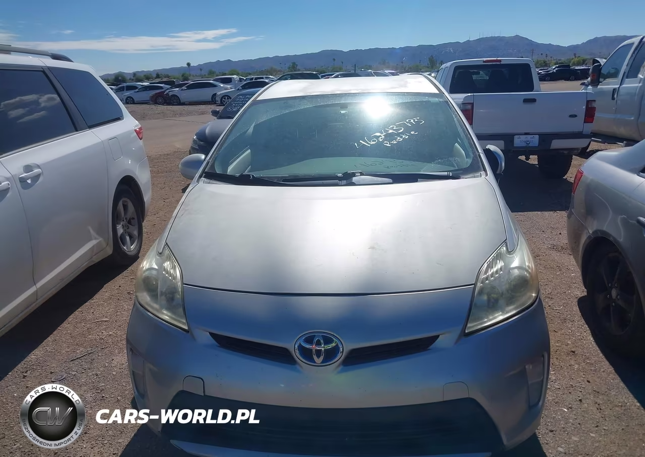 2013 Toyota Prius Three VIN:JTDKN3DU7D1645544 - 12