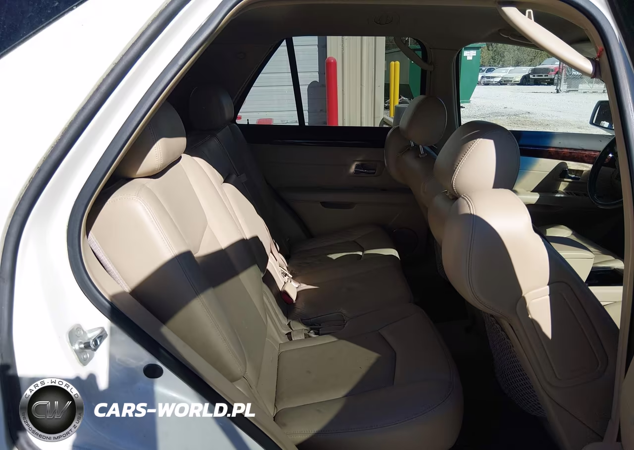 2007 Cadillac Srx V6 VIN:1GYEE637270184364 - 8