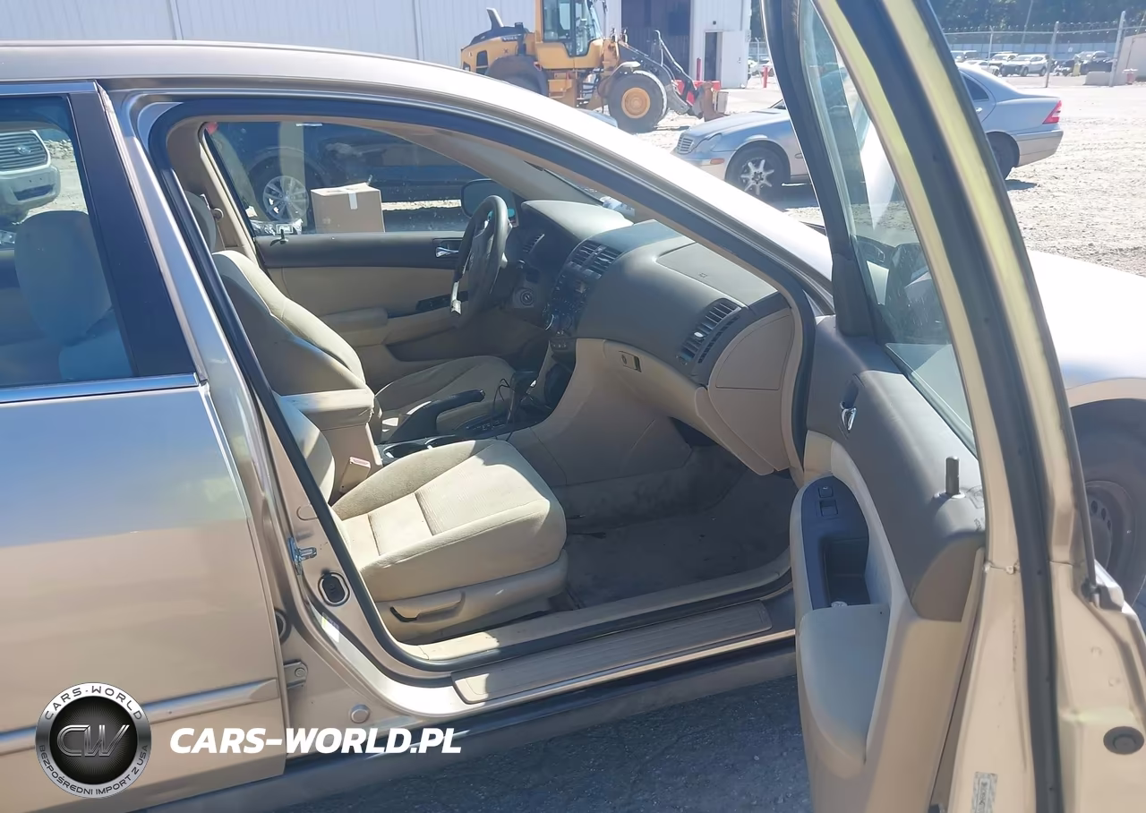 2007 Honda Accord 2.4 Lx VIN:3HGCM56427G705673 - 5